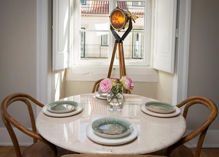 Le Consulat Hotel 4*