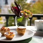 Le Consulat 4* Lisbon