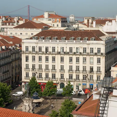 Le Consulat Hotel 4*