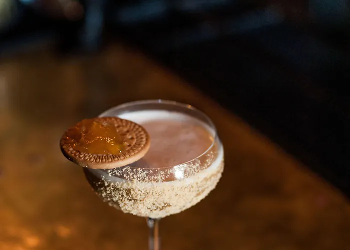 Le Consulat Hotel 4*