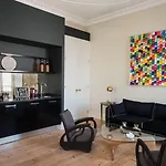 Hotel Le Consulat