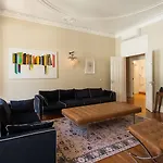 Le Consulat 4* Lissabon