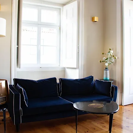 Le Consulat Hotel 4*